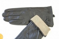 Женские кожаные перчатки Shust Gloves чёрные 369s2 S