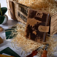 Кожаный картхолдер Hi Art «7 wonders of the world» CH-06 Shabby Honey