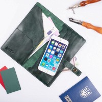 Тревел-кейс из кожи Hi Art TC-01 Crystal Green Mehendi Art