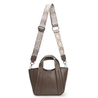Женская кожаная сумка ALEX RAI 97718-9 l.grey