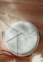 Кожаная круглая женская сумка Бон-Бон BlankNote белая BN-BAG-11-LIGHT