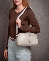 Женская кожаная сумка ALEX RAI 3232 beige