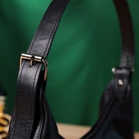 Женская кожаная сумка Shvigel 22834 