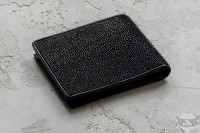 Женский черный кошелек из кожи ската Ekzotic Leather stw31