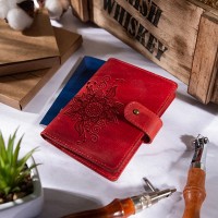 Обложка для паспорта из кожи Hi Art «Mehendi Classic» PB-02/1 Shabby Red Berry