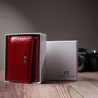 Женский лаковый кожаный кошелек ST Leather 22731 
