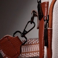 Молодежная женская кожаная сумка через плечо Vintage 22589 