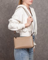 Женский молодежный кожаный клатч ALEX RAI 3092 beige