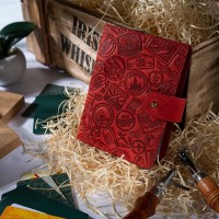 Кожаный картхолдер Hi Art «Let's Go Travel» CH-06 Shabby Red Berry