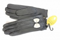 Женские кожаные перчатки Shust Gloves чёрные 372s1 S