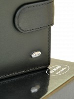 Мужская кожаная визиница Classik dr.Bond M21 black