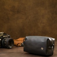 Мужская кожаная косметичка GRANDE PELLE 11507