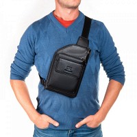 Мужская кожаная сумка слинг BRETTON 5601-5 black