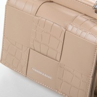 Женская сумочка из кожезаменителя FASHION 22 8905 khaki