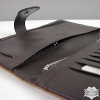 Женский коричневый стильный кошелек