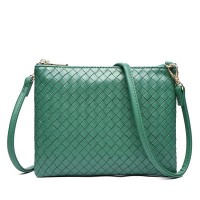Женский клатч из кожзаменителя AMELIE GALANTI a991503-01-green