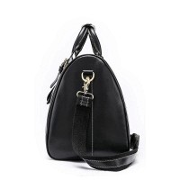 Кожаная дорожная черная сумка Joynee B10-9016