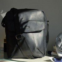 Мужская кожаная сумка TARWA RA-1810-4lx