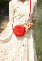 Кожаная круглая женская сумка Бон-Бон BlankNote красная BN-BAG-11-RED
