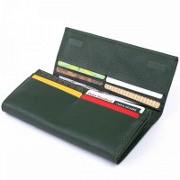 Женский кожаный кошелек ST Leather 19240 Зеленый