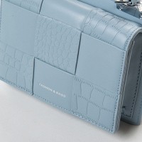 Женская сумочка из кожезаменителя FASHION 22 8905 blue