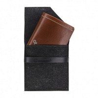 Мужское кожаное портмоне Grande Pelle 550623 глянцевая кожа коньяк
