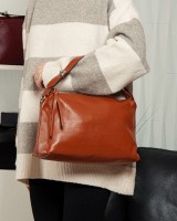 Женская кожаная сумка классическая ALEX RAI 91377 camel